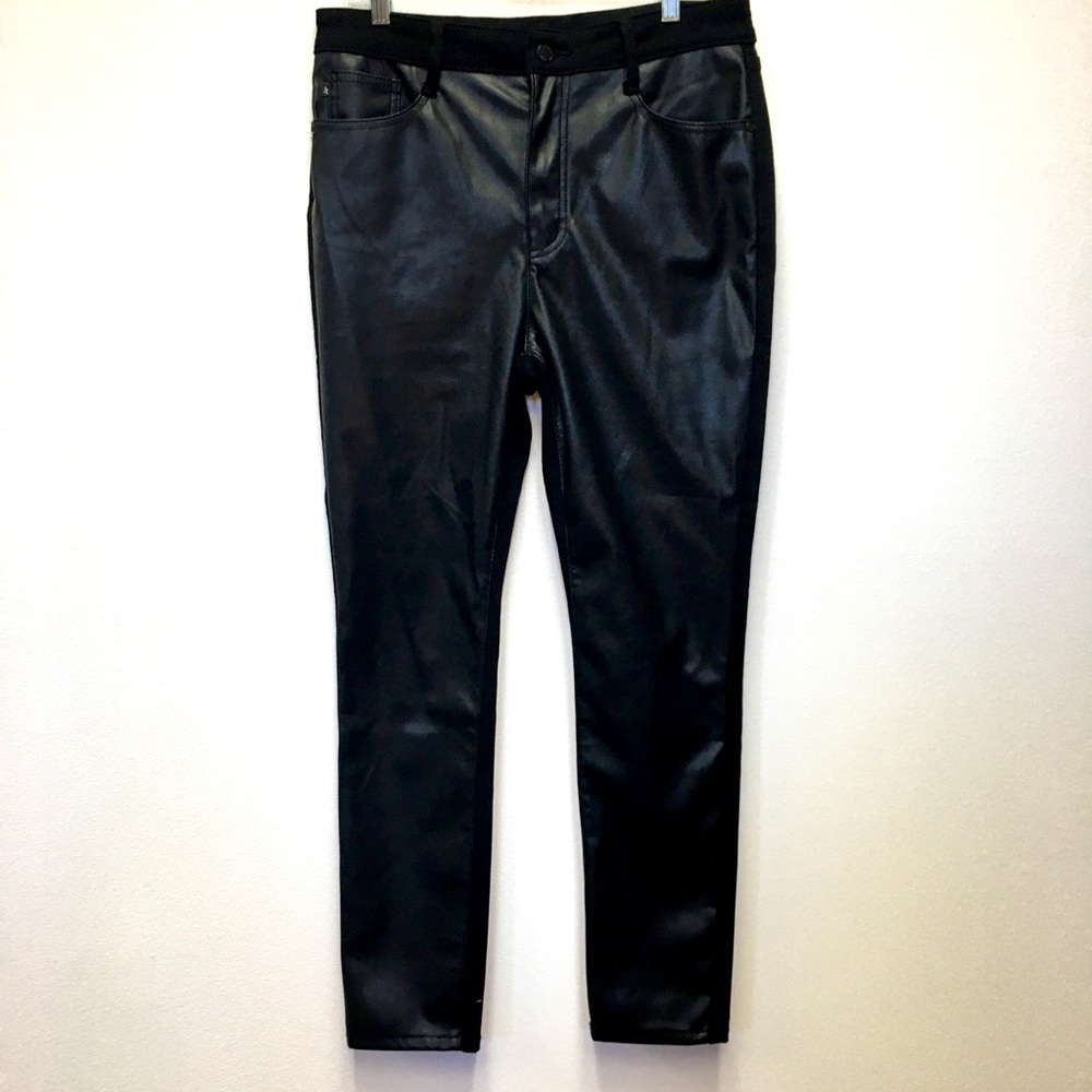 Judy Blue Faux Leather Stretch Jeans 30 High Rise Black Biker Rocker Edgy Moto